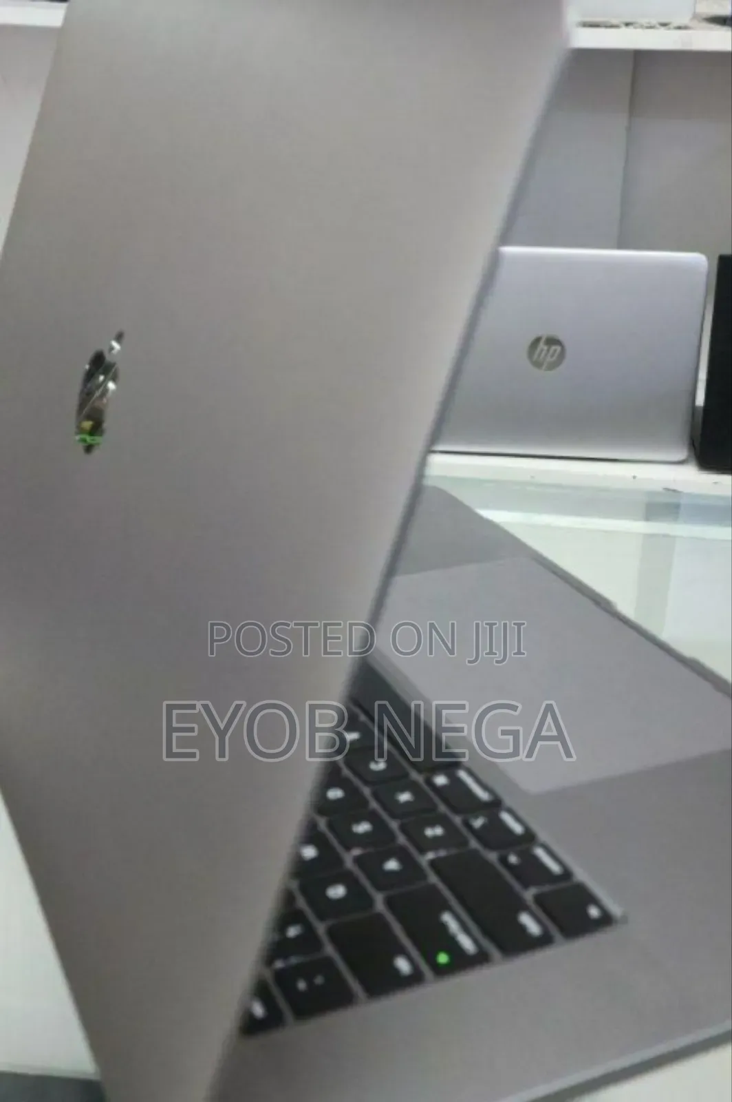 New Laptop Apple MacBook Pro 2019 32GB Intel Core I9 SSD 512GB