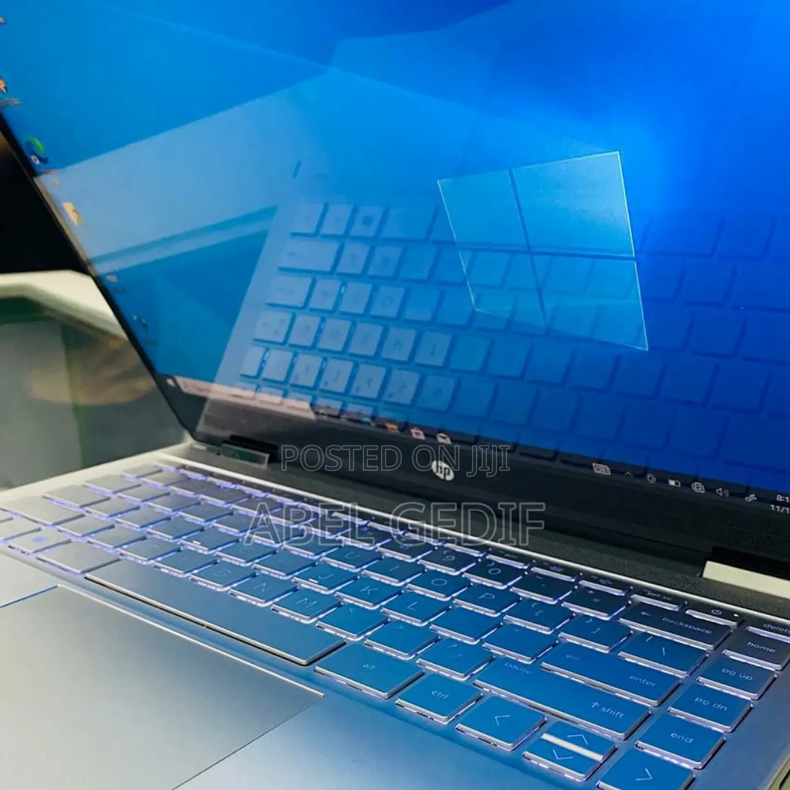 New Laptop HP Pavilion X360 8GB Intel Core I7 SSD 512GB