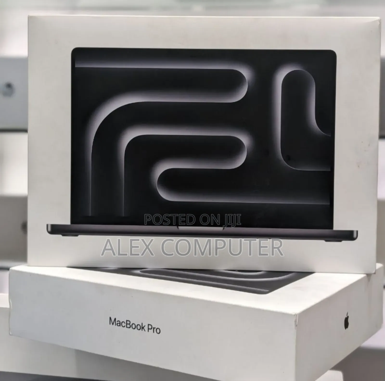 New Apple MacBook Pro 2023 M3 Pro 16-Inch 18GB Apple M3 SSD 512GB