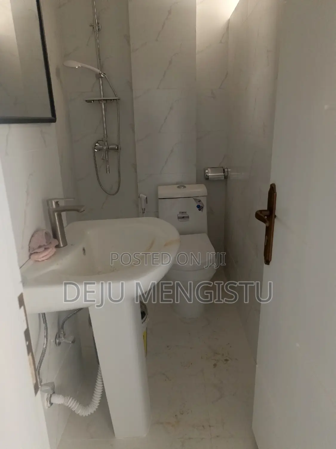 2bdrm Apartment in Hosea Real Estate, Bole for rent