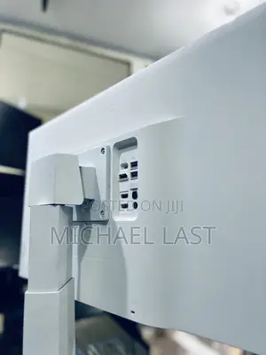 Photo - New LG 27 Inch Frameless Monitor