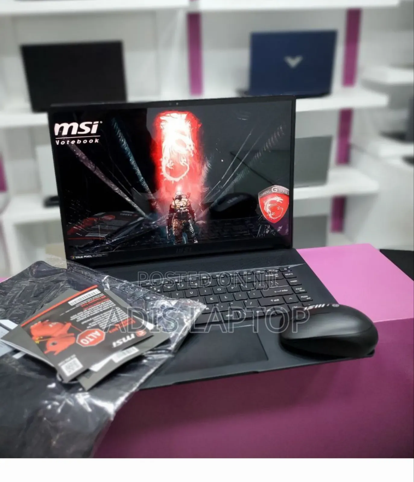 New Laptop MSI Creator 17 B11ug-414 16GB Intel Core I7 SSD 1T