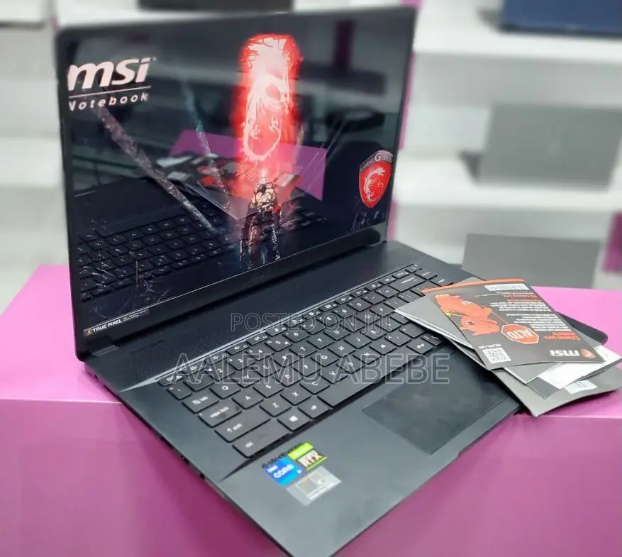 New Laptop MSI 16GB Intel Core I7 SSD 1T