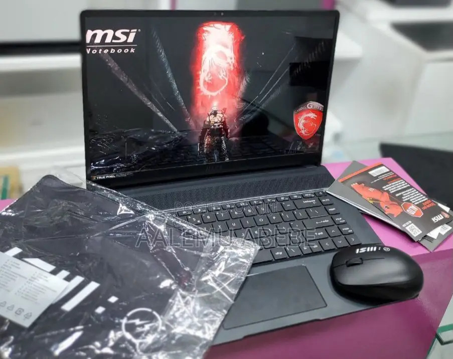 New Laptop MSI 16GB Intel Core I7 SSD 1T