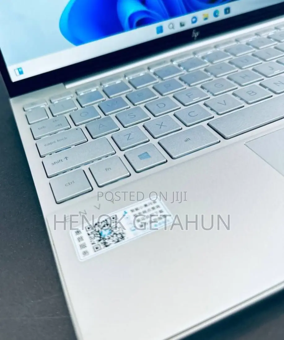 New Laptop HP Envy X360 16GB Intel Core I5 SSD 512GB