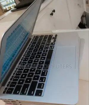 New Laptop Apple MacBook Air 2015 4GB Intel Core I5 SSD 128GB