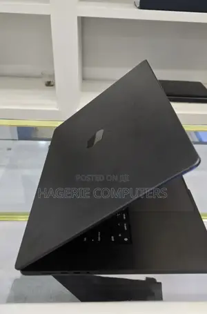 New Apple MacBook Pro 2023 M3 Max 16-Inch 36GB Apple M3 Max SSD 1T