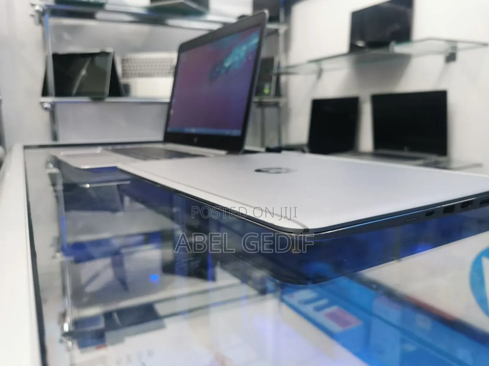 New Laptop HP EliteBook 840 8GB Intel Core I7 HDD+SSD 1T