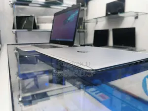 New Laptop HP EliteBook 840 8GB Intel Core I7 HDD+SSD 1T