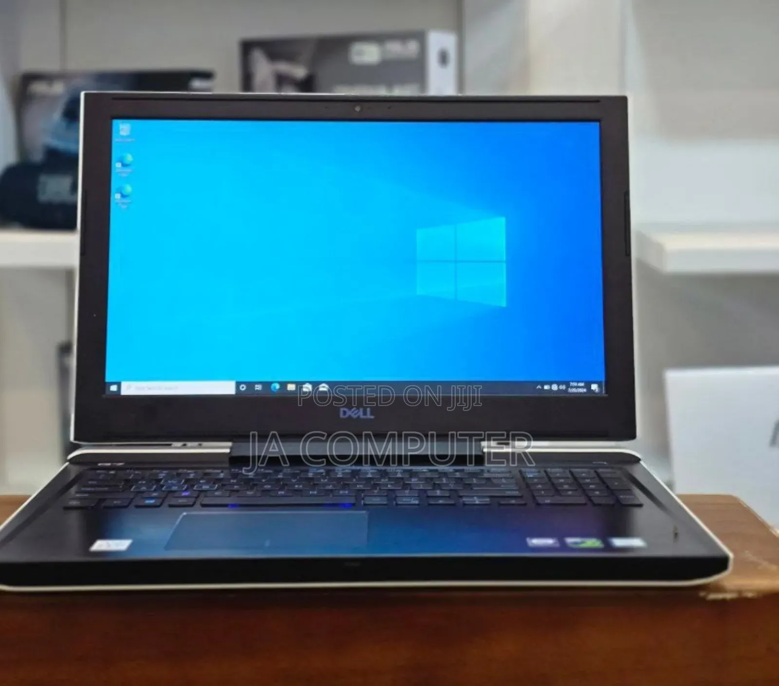 New Laptop Dell G7 17 7000 8GB Intel Core I5 HDD+SSD 750GB