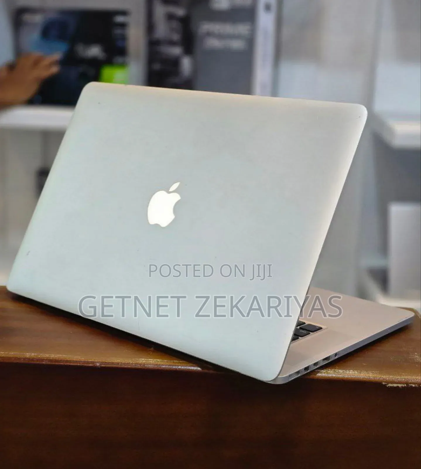 New Laptop Apple MacBook Pro 2015 16GB Intel Core I7 SSD 1T