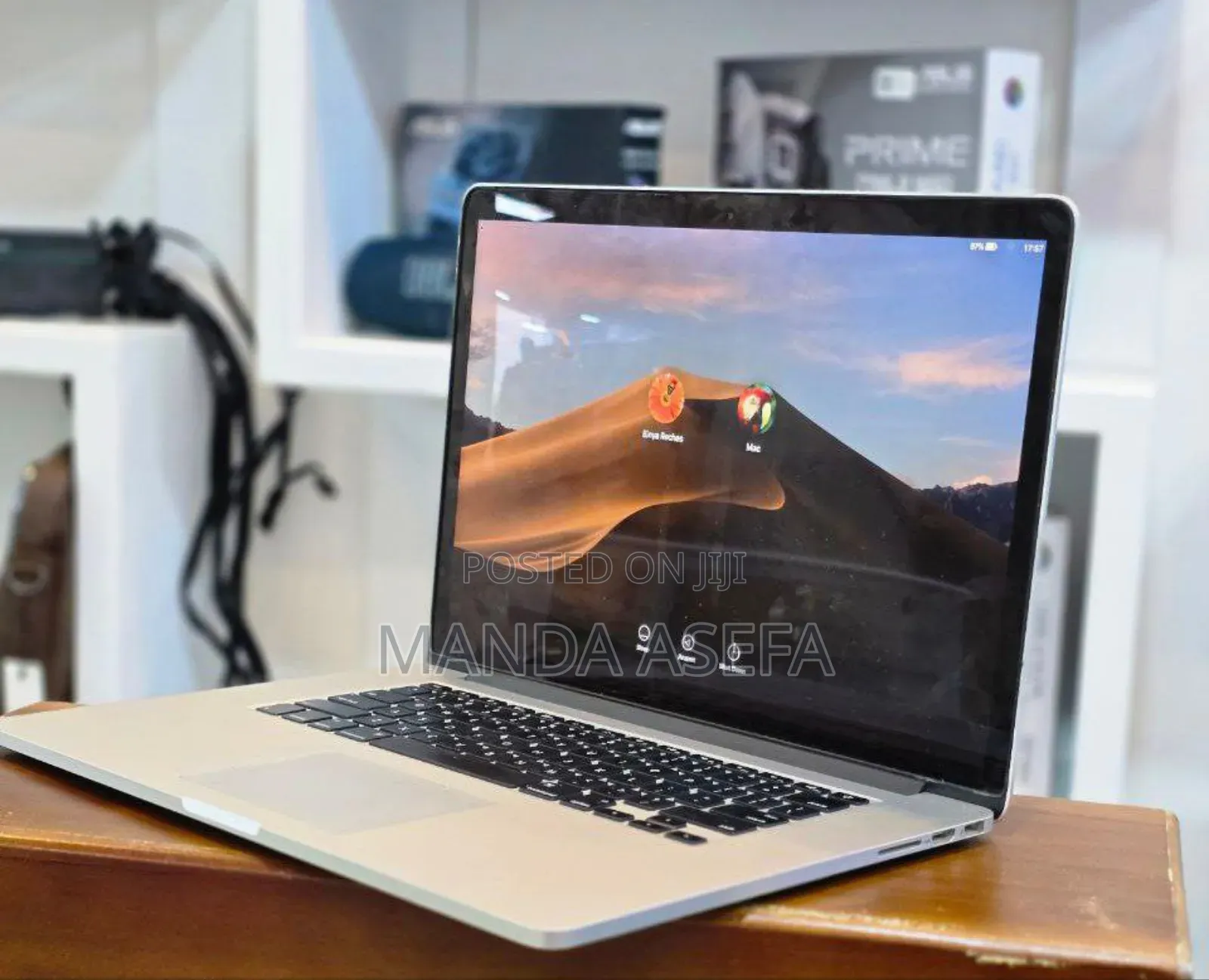 New Laptop Apple MacBook Pro 2015 16GB Intel Core I7 SSD 512GB