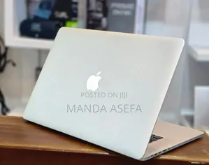 New Laptop Apple MacBook Pro 2015 16GB Intel Core I7 SSD 512GB