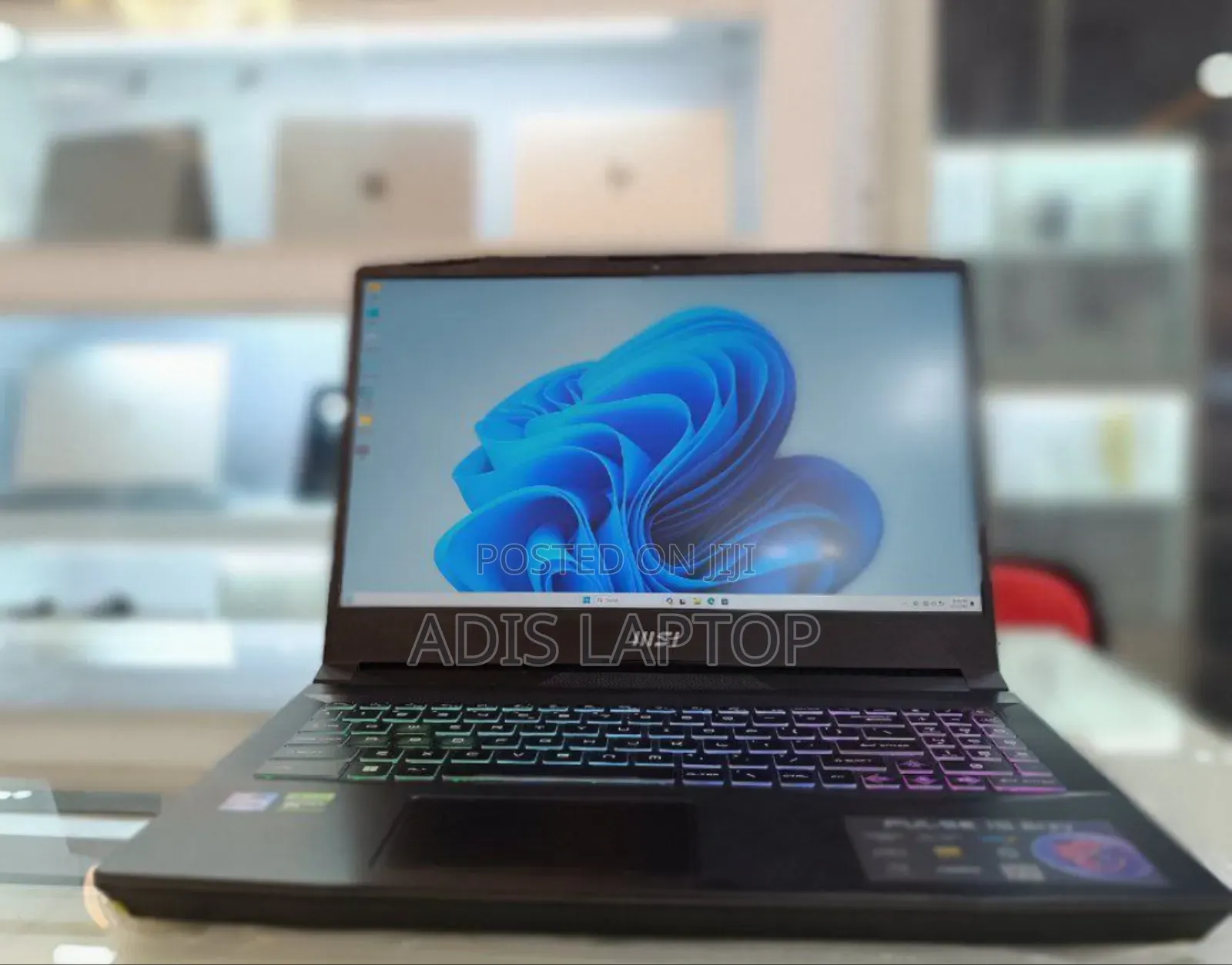 New Laptop MSI Pulse GL66 16GB Intel Core I7 SSD 512GB