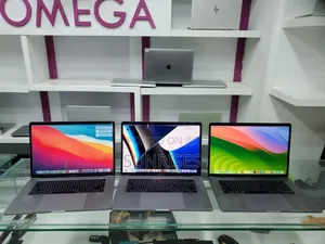 Photo - New Laptop Apple MacBook Pro 2019 16GB Intel Core I9 SSD 1T