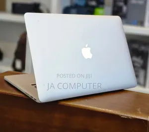 New Laptop Apple MacBook Pro 2015 16GB Intel Core I7 SSD 512GB