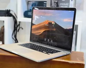 New Laptop Apple MacBook Pro 2015 16GB Intel Core I7 SSD 512GB