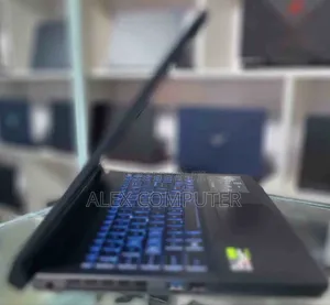 New Laptop MSI Crosshair 15 B12U 16GB AMD Ryzen 5 SSD 512GB