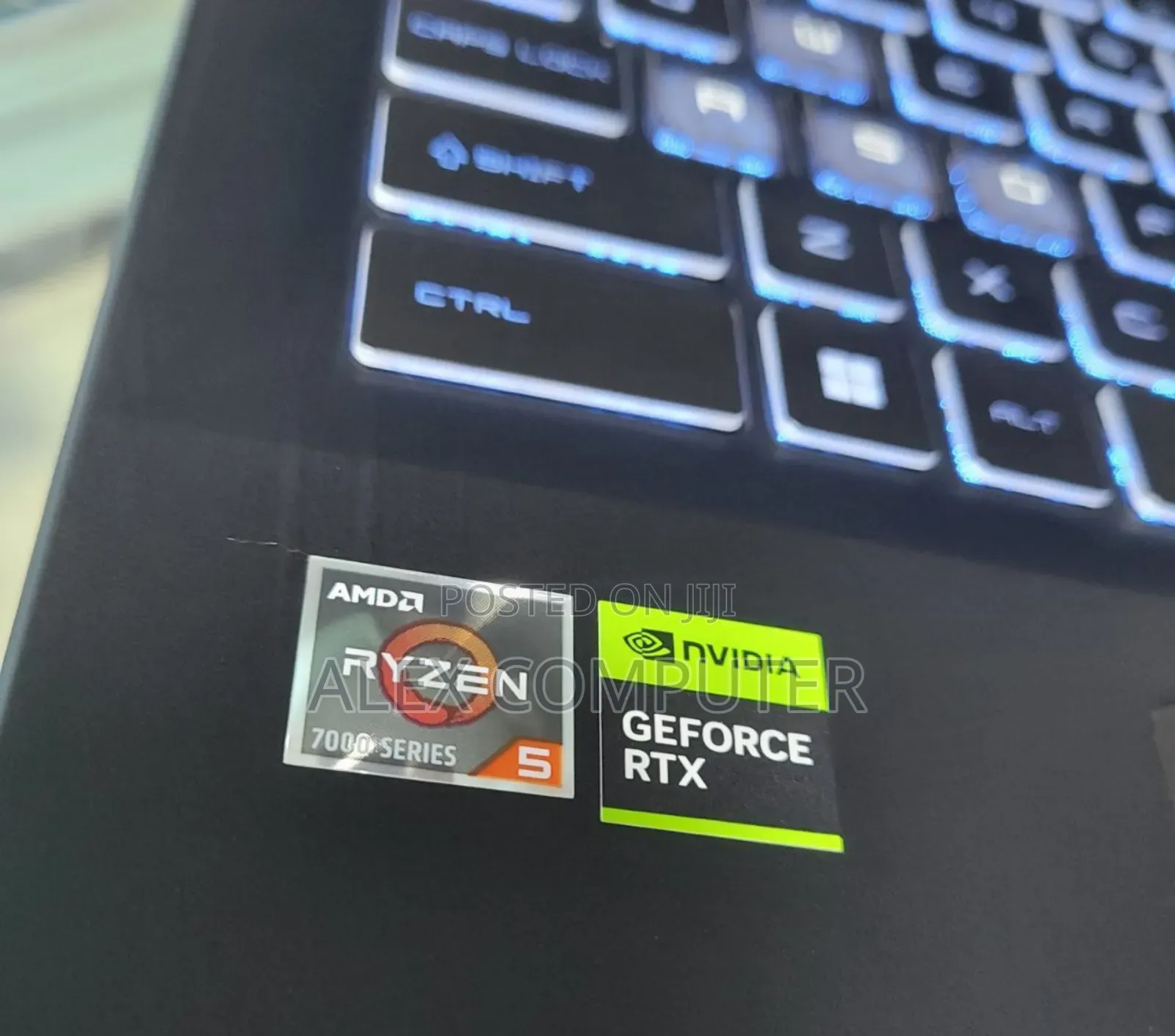 New Laptop MSI Crosshair 15 B12U 16GB AMD Ryzen 5 SSD 512GB