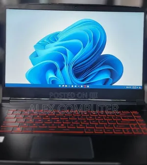 New Laptop MSI Pulse GL66 16GB Intel Core I7 SSD 512GB