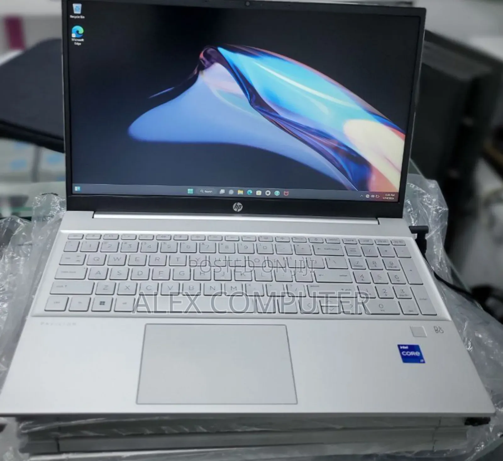 New Laptop HP Pavilion 15 16GB Intel Core I7 SSD 512GB