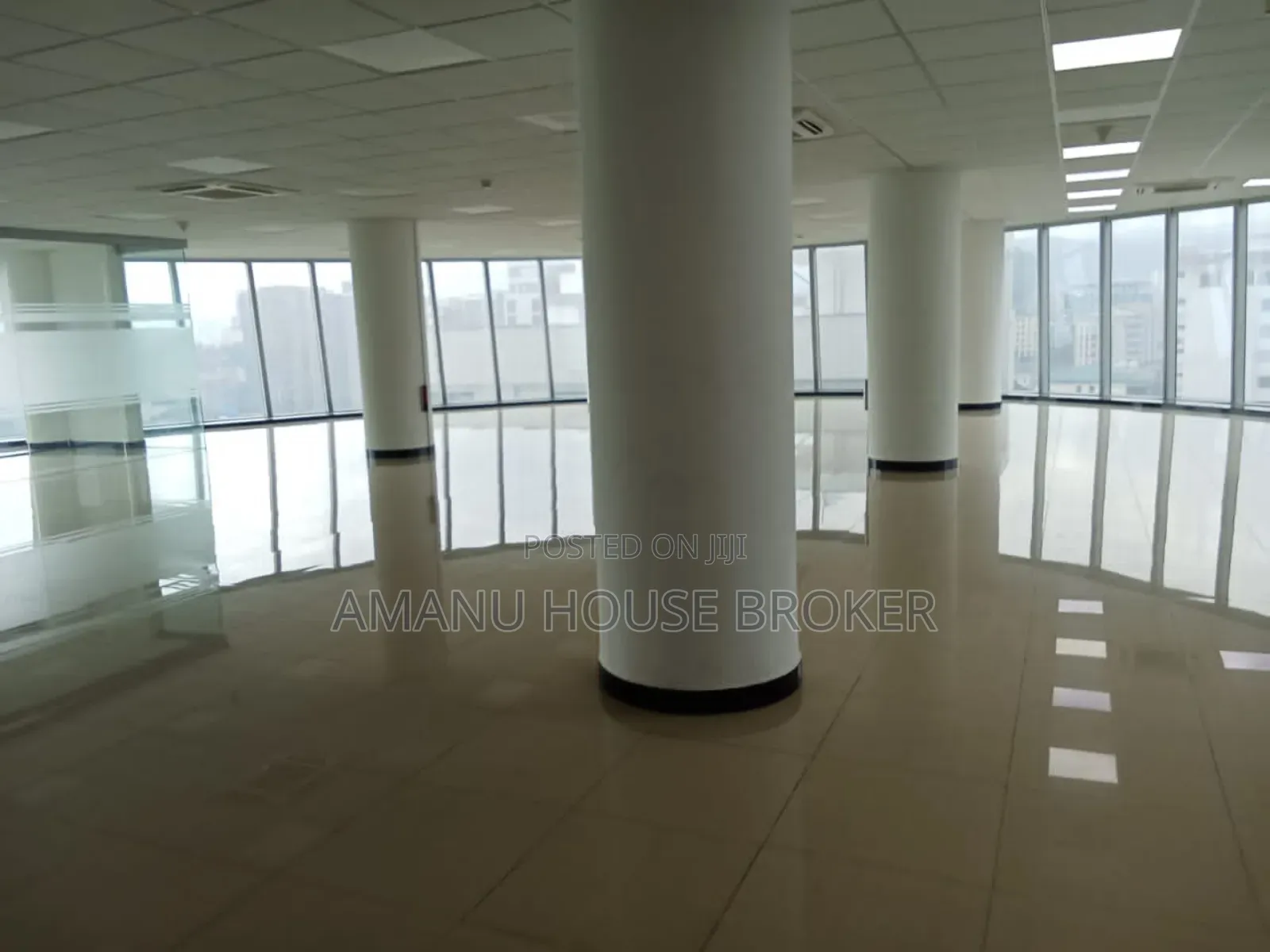 Urgent Rent Luxury Office 1,100sqm,1,200sqm 9f 12floor