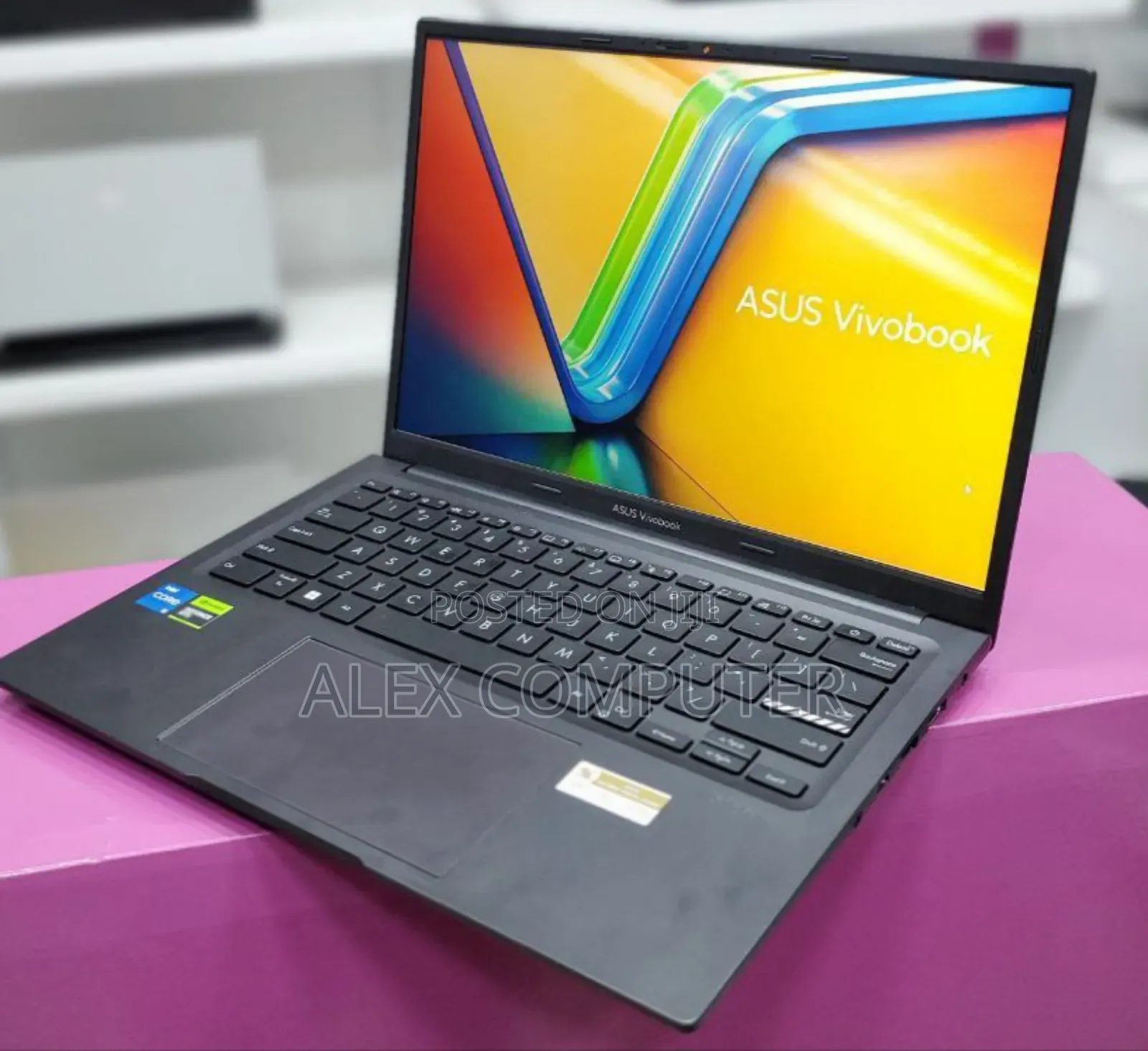 New Laptop Asus VivoBook 15 X505BA 16GB Intel Core I5 SSD 512GB