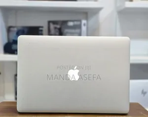 New Laptop Apple MacBook Pro 2015 16GB Intel Core I7 SSD 1T