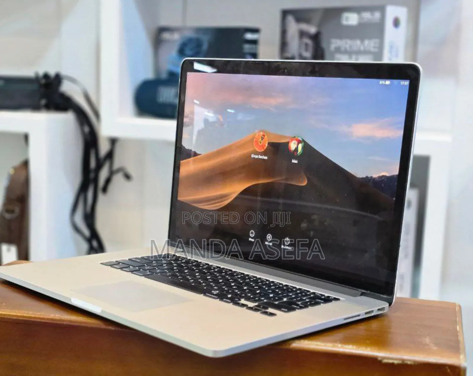 New Laptop Apple MacBook Pro 2015 16GB Intel Core I7 SSD 1T