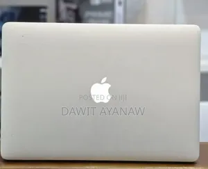 New Laptop Apple MacBook Pro 2015 8GB Intel Core I7 SSD 512GB