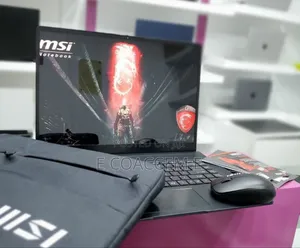 New Laptop MSI Creator 17 B11ue-224 16GB Intel Core I7 SSD 1T