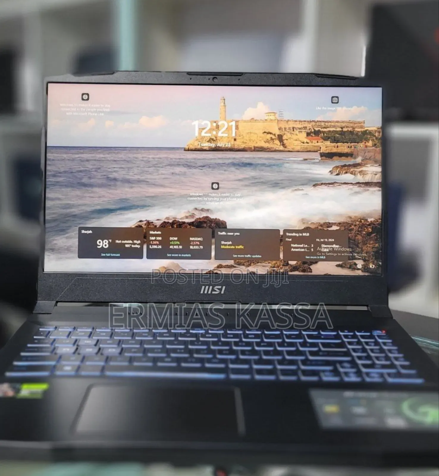 New Laptop MSI Creator 17 B11ue-224 16GB AMD Ryzen 5 SSD 512GB