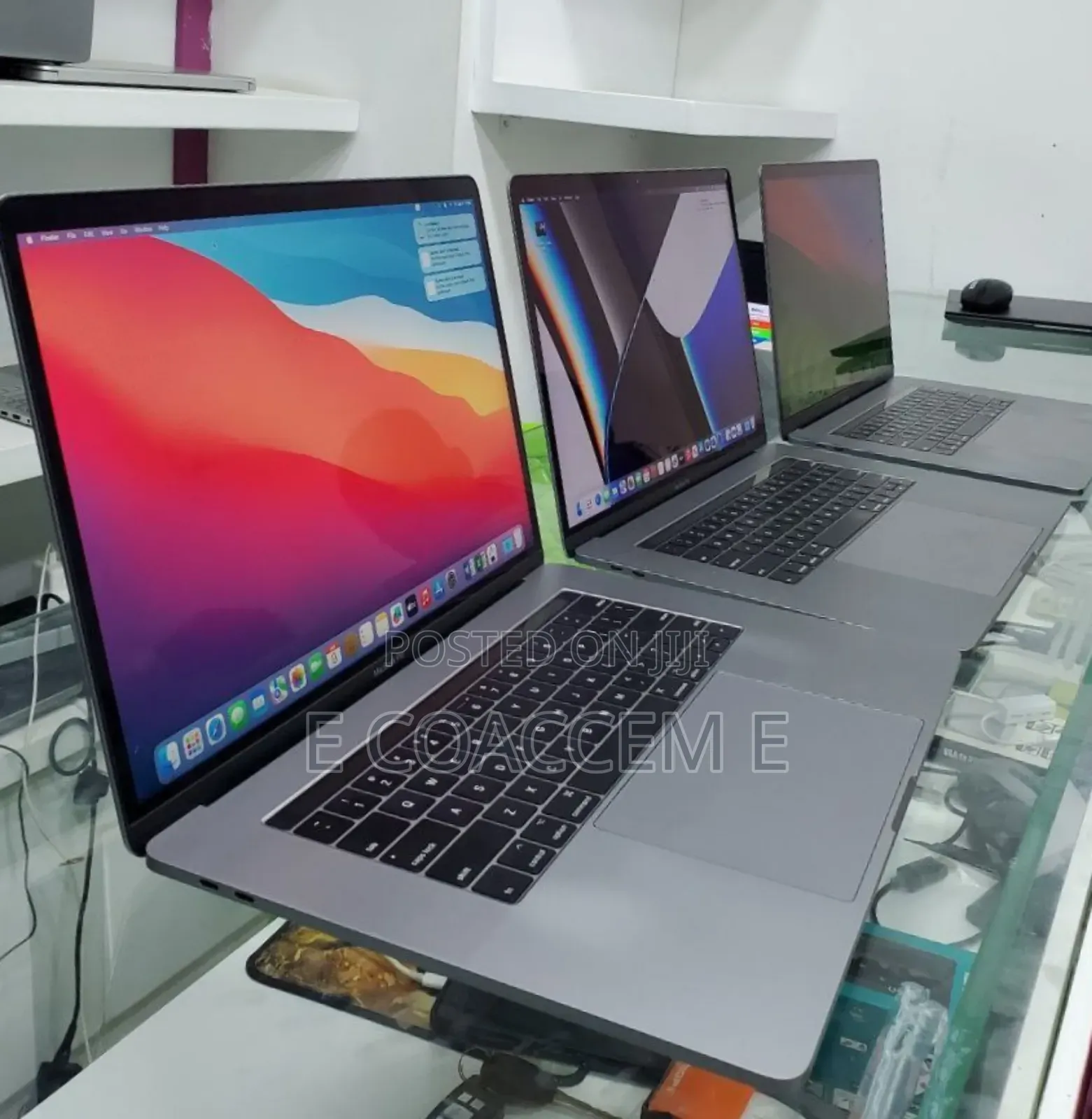 New Laptop Apple MacBook Pro 32GB Intel Core I9 SSD 1T