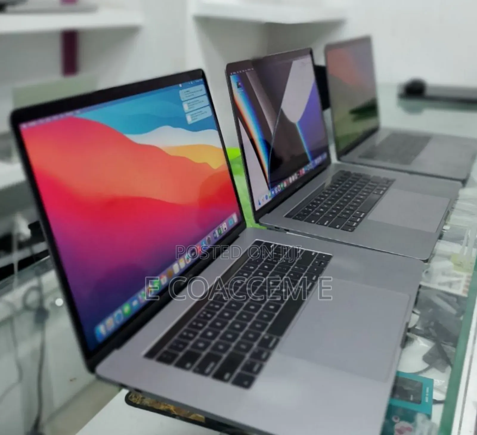 New Laptop Apple MacBook Pro 32GB Intel Core I9 SSD 1T