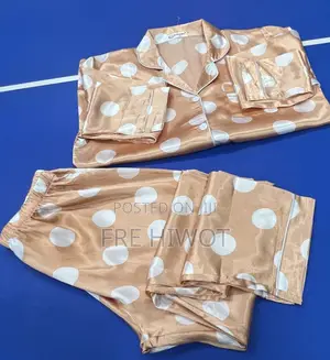 Photo - Satin Pijama