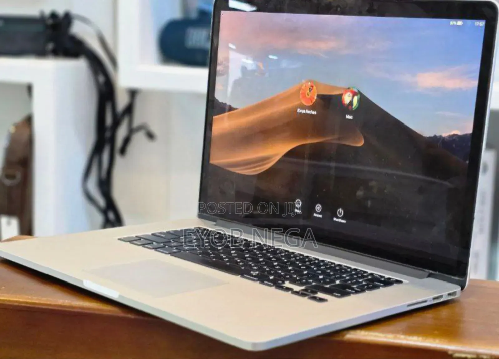 New Laptop Apple MacBook Pro 2015 16GB Intel Core I7 SSD 1T