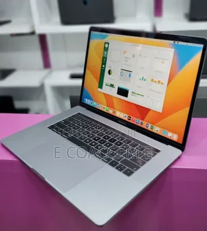 New Laptop Apple MacBook Pro 2018 32GB Intel Core I9 SSD 1T