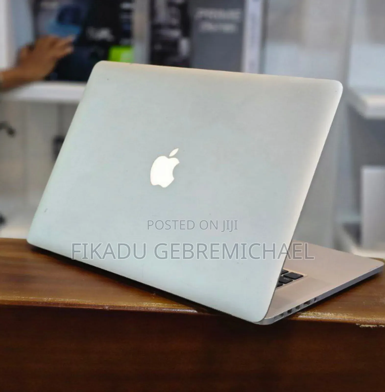 New Laptop Apple MacBook Pro 2015 16GB Intel Core I7 SSD 1T