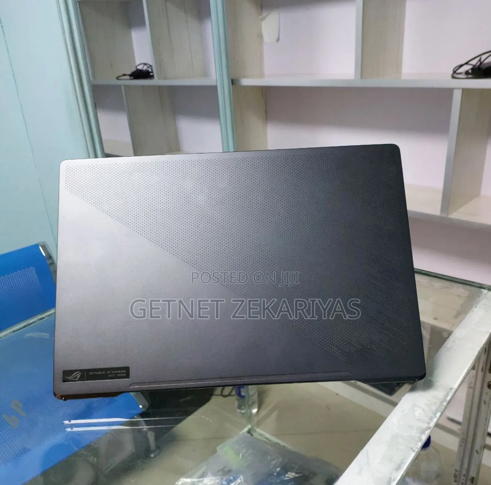 New Laptop Asus ROG Zephyrus G16 40GB AMD Ryzen 9 SSD 1T