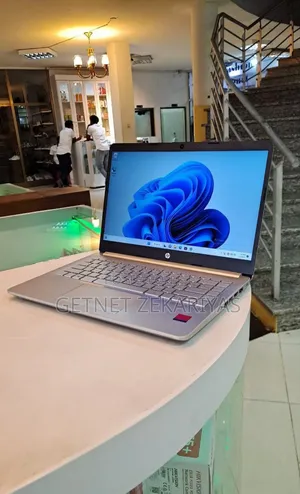 New Laptop HP Stream Notebook 8GB Intel Core I5 SSD 512GB