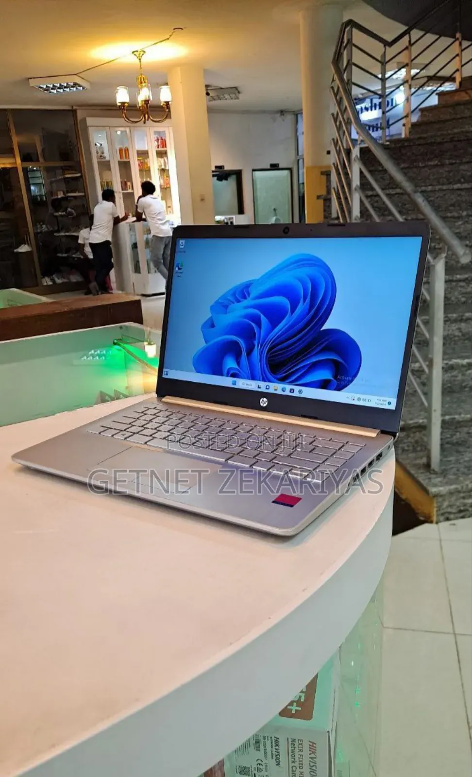 New Laptop HP Stream Notebook 8GB Intel Core I5 SSD 512GB