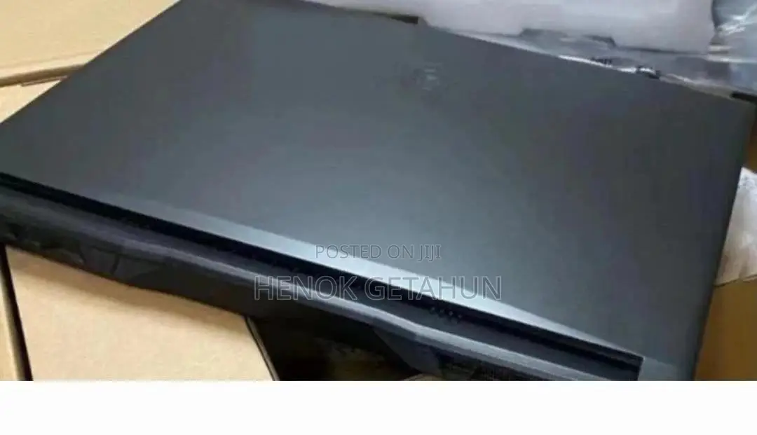 New Laptop MSI GE66 Raider 16GB Intel Core i7 SSD 1T