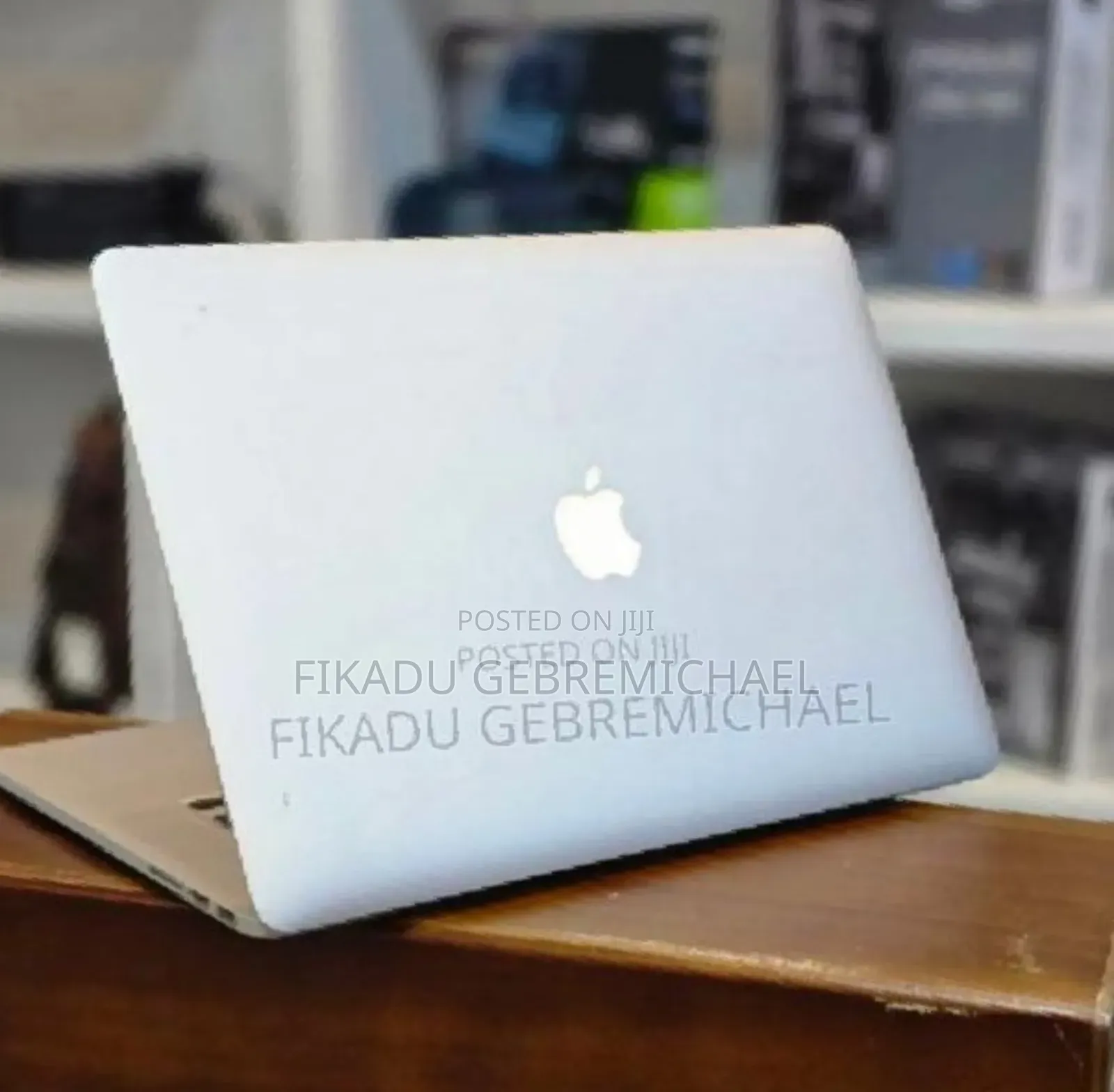 New Laptop Apple MacBook Pro 2015 16GB Intel Core i7 SSD 512GB