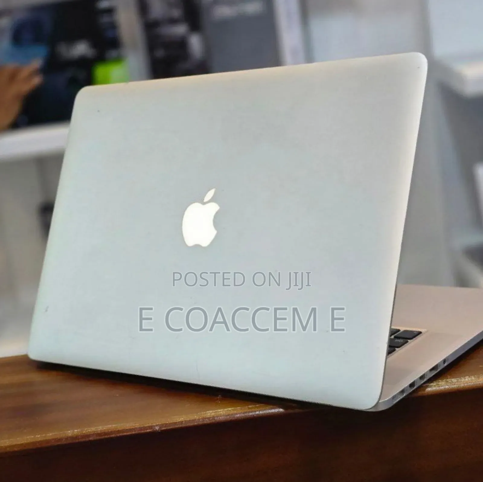 New Laptop Apple MacBook Pro 16GB Intel Core I7 SSD 1T