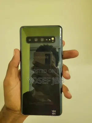 Photo - New Samsung Galaxy Note 8 64 GB Black