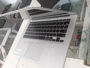 New Laptop Apple MacBook Air 2017 8GB Intel Core I5 SSD 128GB