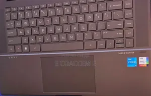 New Laptop HP Envy X360 8GB Intel Core I5 SSD 512GB