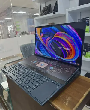 New Laptop Asus ZenBook Pro 15 UX580GE 16GB Intel Core I7 SSD 1T