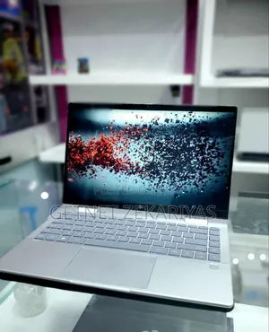 New Laptop HP Envy 14 16GB Intel Core I7 SSD 1T