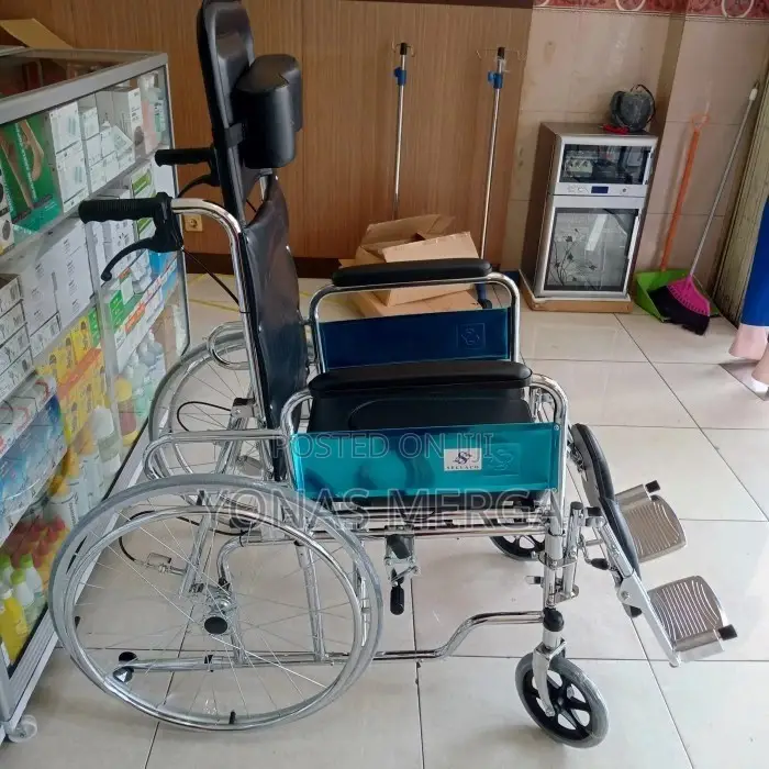 Reclining Commode Wheelchair Rios
/Seat by Elite Healthcare